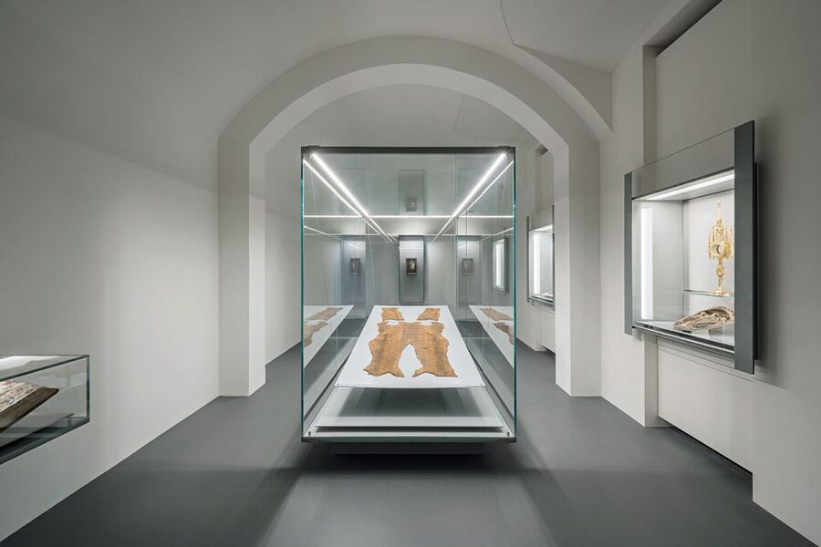 Vienna: St. Stephen's Cathedral & Dom Museum Wien Tickets - St. Stephen’s and Dom Museum Wien in One Clean Package