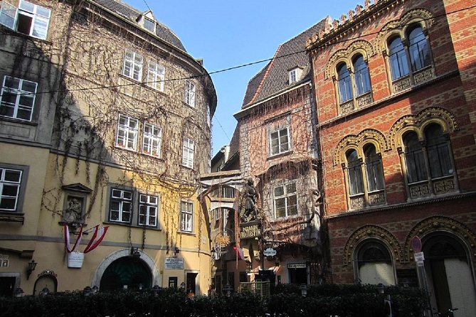 Vienna: The Great Plague Exploration Game - Quick reasons to play this Vienna plague quest