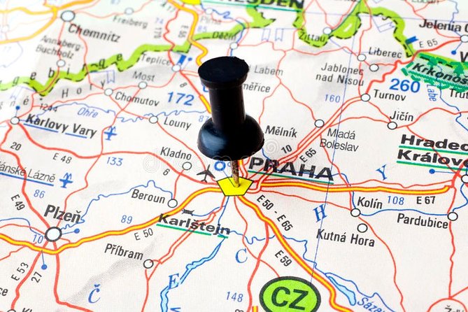 Vienna to Prague - Private Transfer with 2 hours of Sightseeing - Brno Stops: Markets, Moods, and the Technical Museum Option