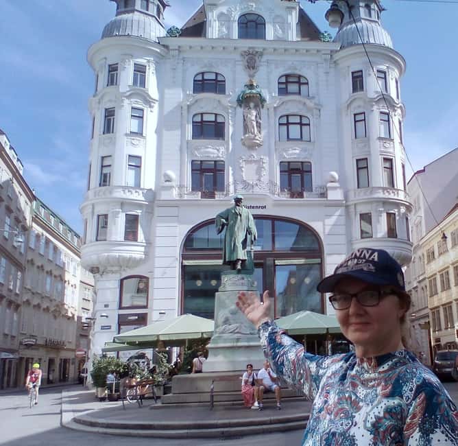 Vienna tours for you with locals - Fleischmarkt Art Nouveau, plus the printing-house connections people miss