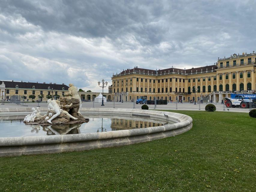 Vienna: UNESCO Schönbrunn Palace Guided Tour with Entry - Rules That Affect Your Visit (So You Don’t Get Stuck at the Door)