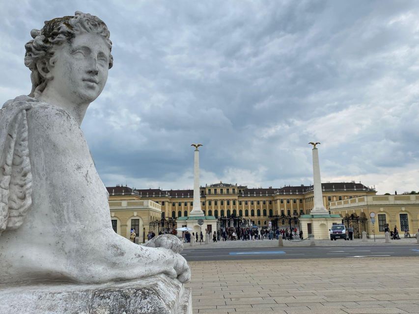 Vienna: UNESCO Schönbrunn Palace Guided Tour with Entry - Tips to Make Your Palace Photos and Memories Better