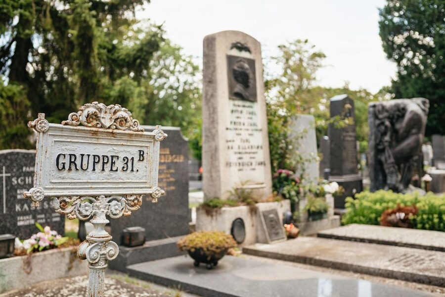 Vienna: Vienna Central Cemetery Guided Walking Tour - Key things to know before you go