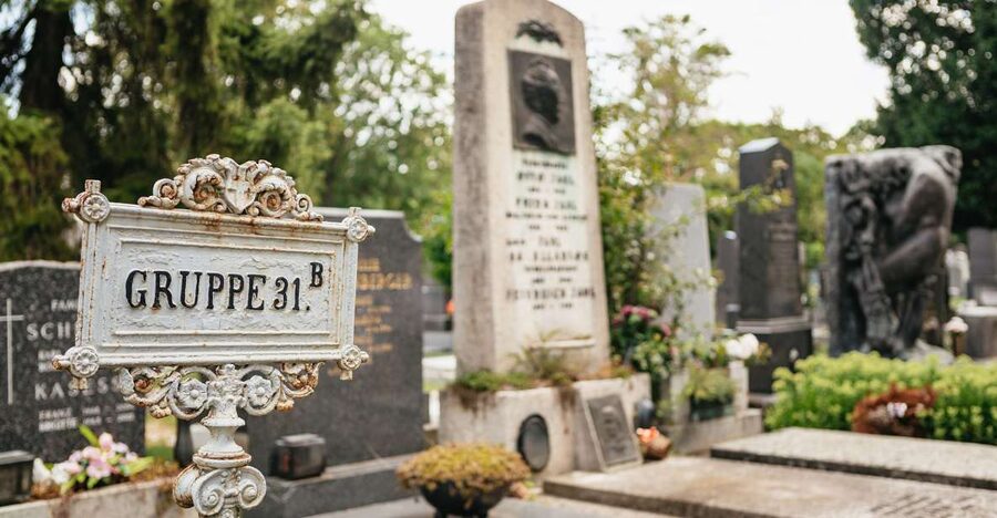 Vienna: Vienna Central Cemetery Guided Walking Tour - Before You Go: Shoes, Layers, and What 2 Hours Really Means