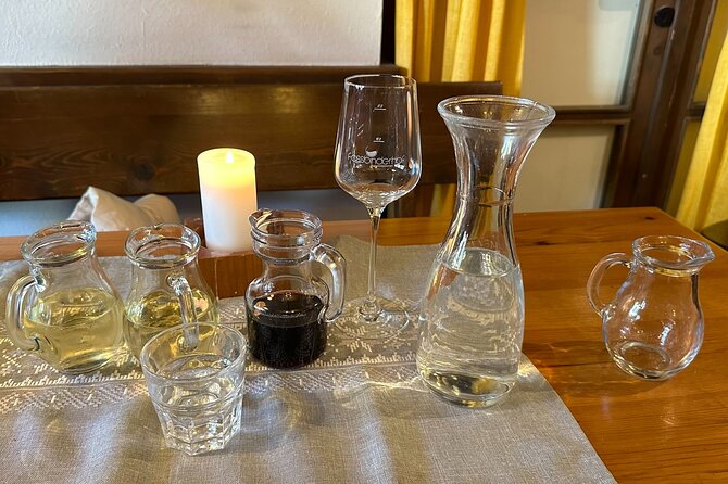Vienna : Vienna Forest Tour with Underground Lake and Wine Tasting - What the live guide does for comfort, timing, and explanations