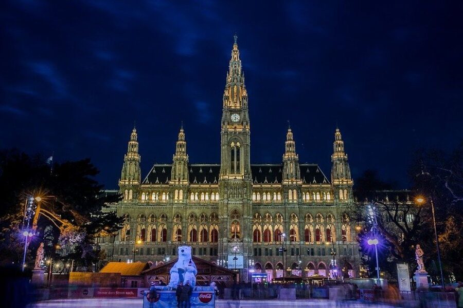 Vienna: Walking Tour of the Historic Ringstrasse - The Votive Church and the University of Vienna: faith and scholarship on the same boulevard