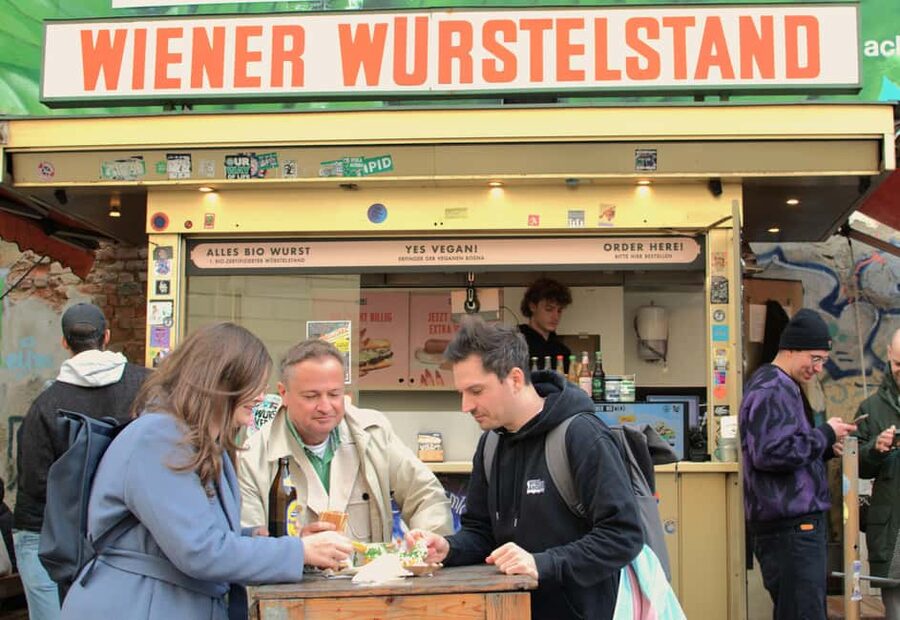 Vienna: Wiener Sausage Stand Tour with Tastings - Classic meets modern: why the stand scene keeps evolving