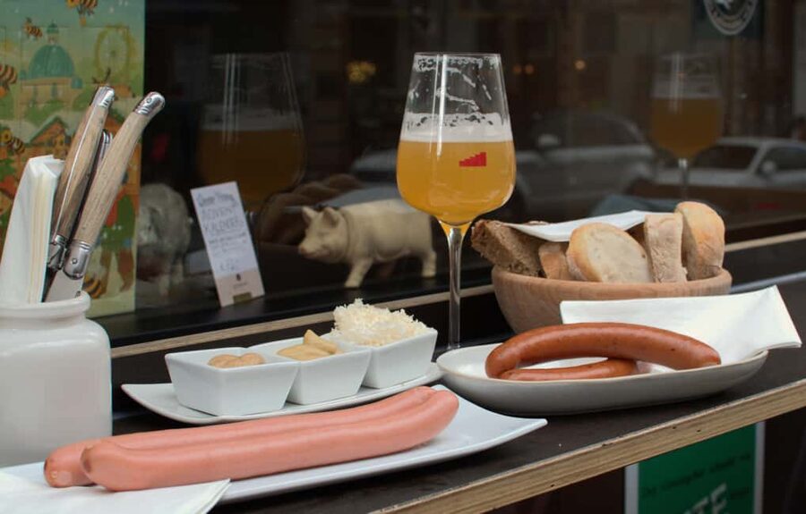 Vienna: Wiener Sausage Stand Tour with Tastings - How the tastings work, and how to order with confidence