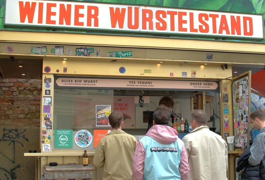 Vienna: Wiener Sausage Stand Tour with Tastings - What the 150-minute tour feels like (and how to prepare)