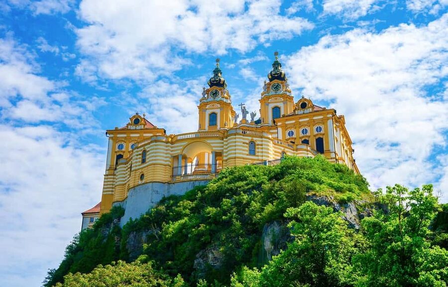 Wachau, Melk Abbey & Salzburg (Sound of Music & UNESCO) - Traunkirchen on Lake Traunsee: calm lakeside time and the boat option