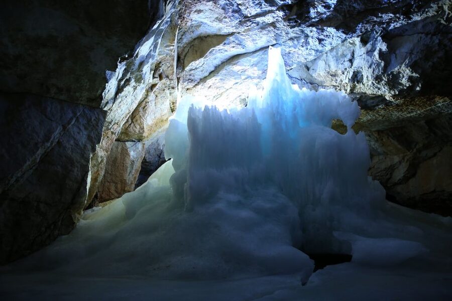 Werfen Ice Caves Private Tour - How to plan your day around it (without losing your energy)