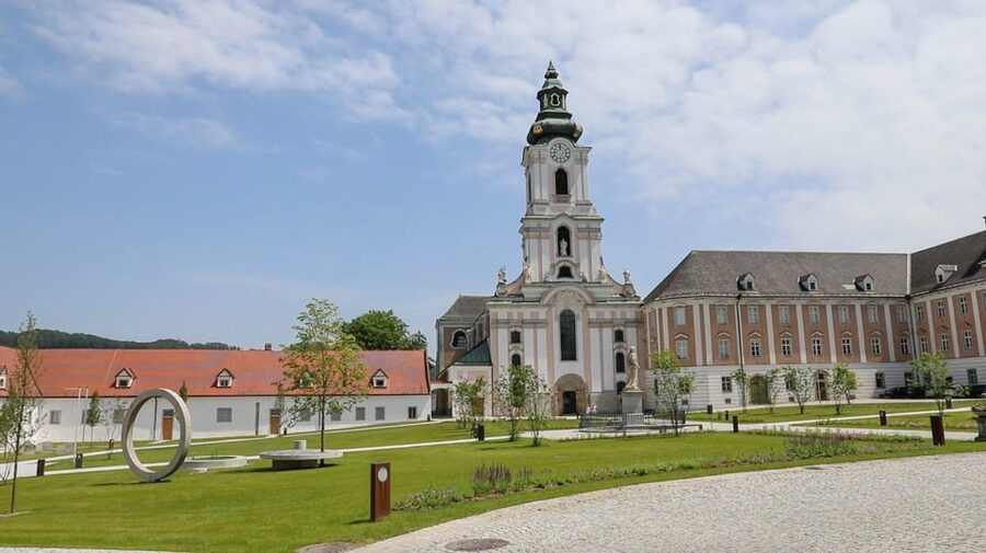 Wilhering Abbey: Discover 875 years of history! - Practical tips so your visit feels smooth