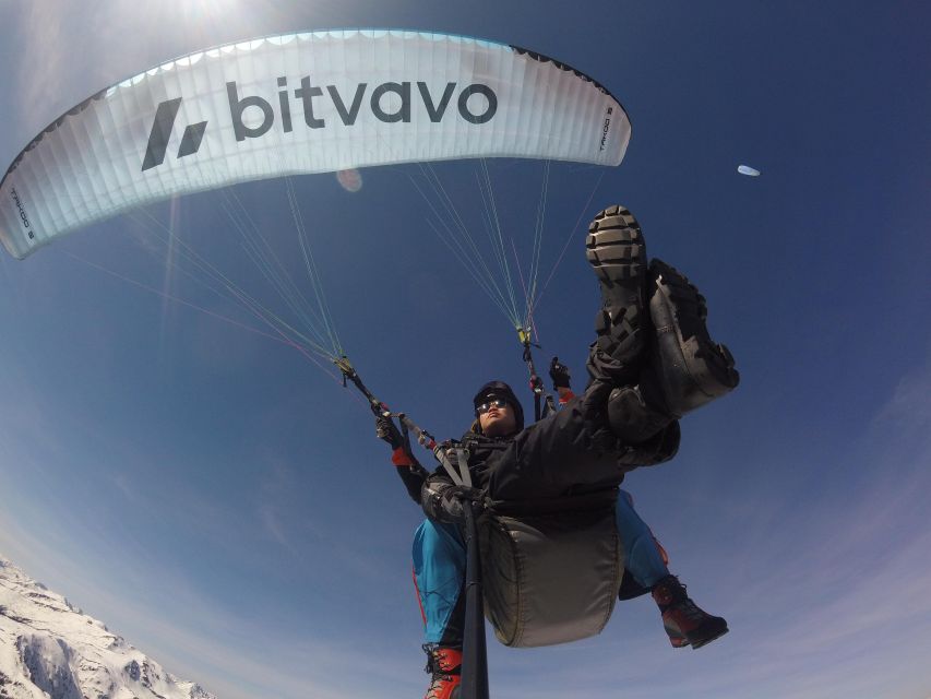 Zell am See: Paragliding Tandem Flight - The short pre-flight briefing: safety you can feel