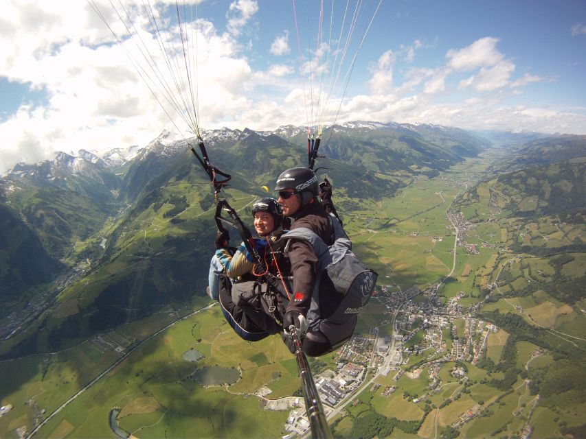 Zell am See: Schmittenhöhe Tandem Paragliding Flight - Getting to the meeting point and up to the launch peak